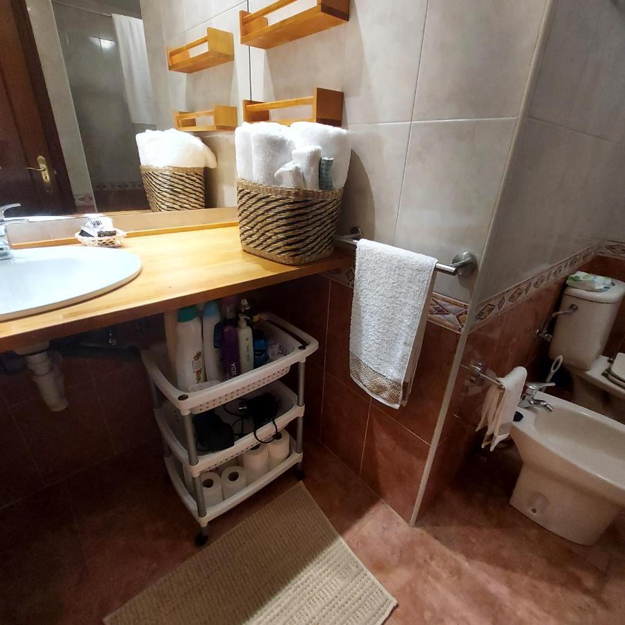 카스트로우르디알레스 Soleado Piso Con Garaje Y Piscina A 8' Centro 아파트 외부 사진