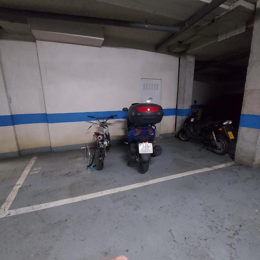 카스트로우르디알레스 Soleado Piso Con Garaje Y Piscina A 8' Centro 아파트 외부 사진